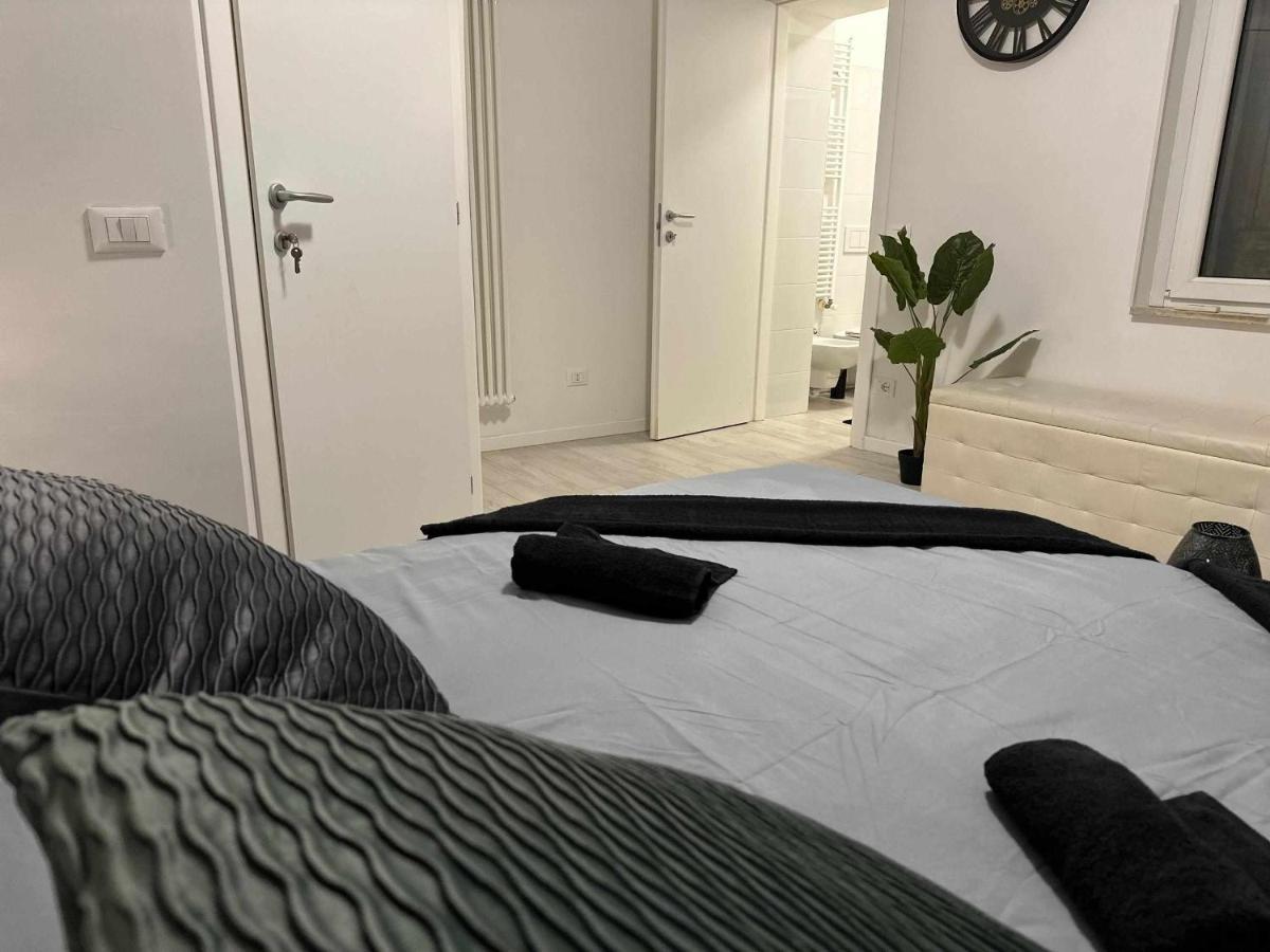 Destiny Home 3 Verona Borgo Roma 외부 사진